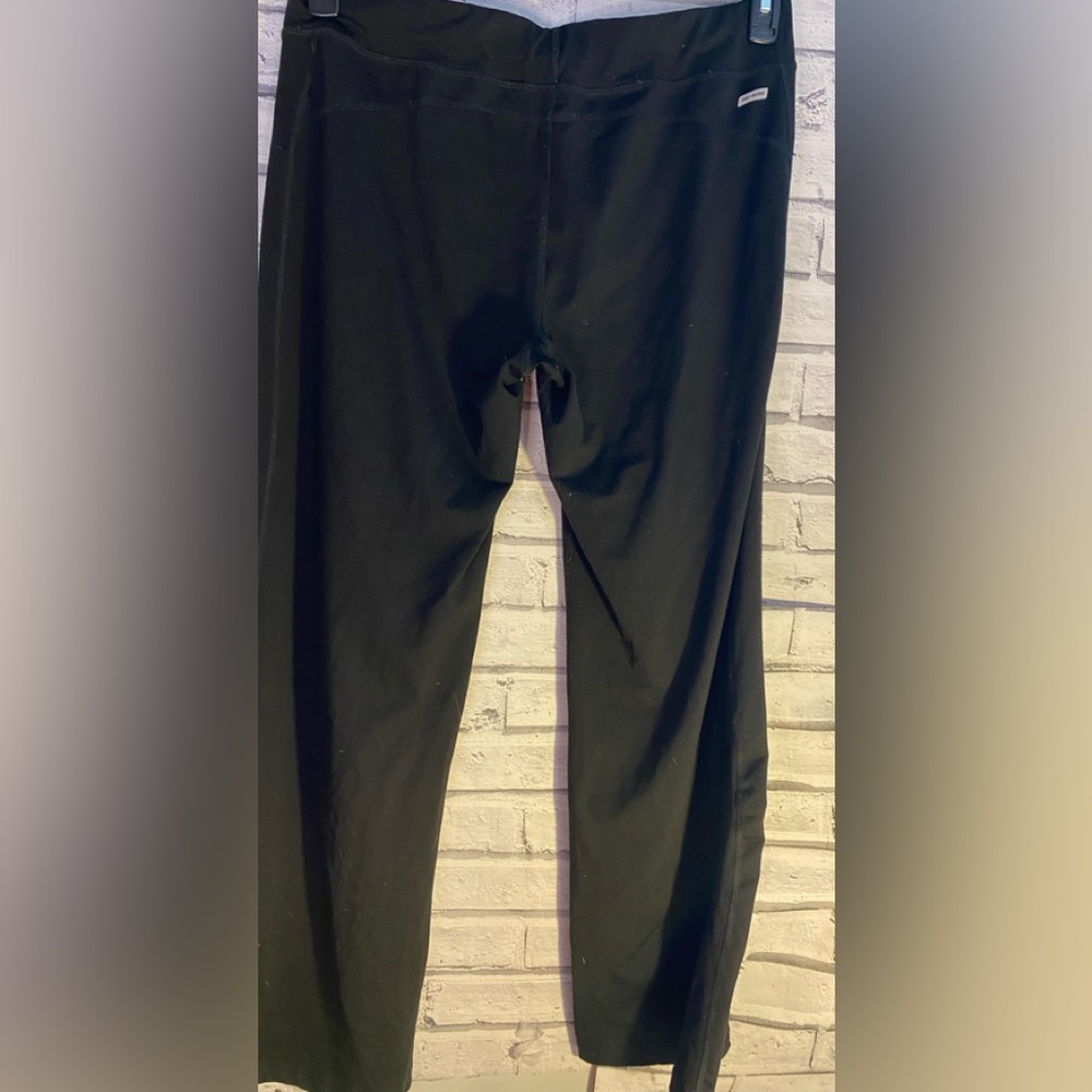 Danskin Now straight leg yoga pants